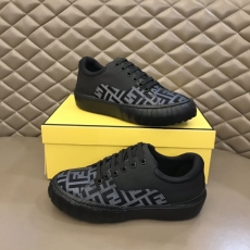 Fendi Low Shoes